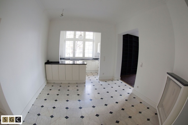Essplatz mit Einbauk�che2 Erdgeschosswohnung Frankfurt am Main
