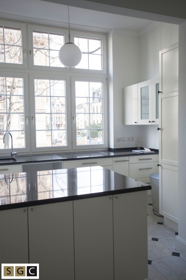 Einbauk�che2 Erdgeschosswohnung Frankfurt am Main
